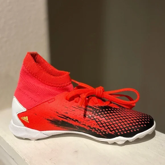 Adidas Predator 20.3 FG Kids Indoor Soccer Cleats Red FV3183 Toddler Sz 12 - Picture 3 of 9